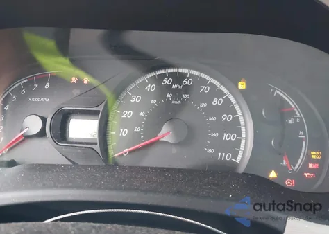 2011 Toyota Sienna Le V6 из США, поврежденный, VIN 5TDKK3DC8BS039072